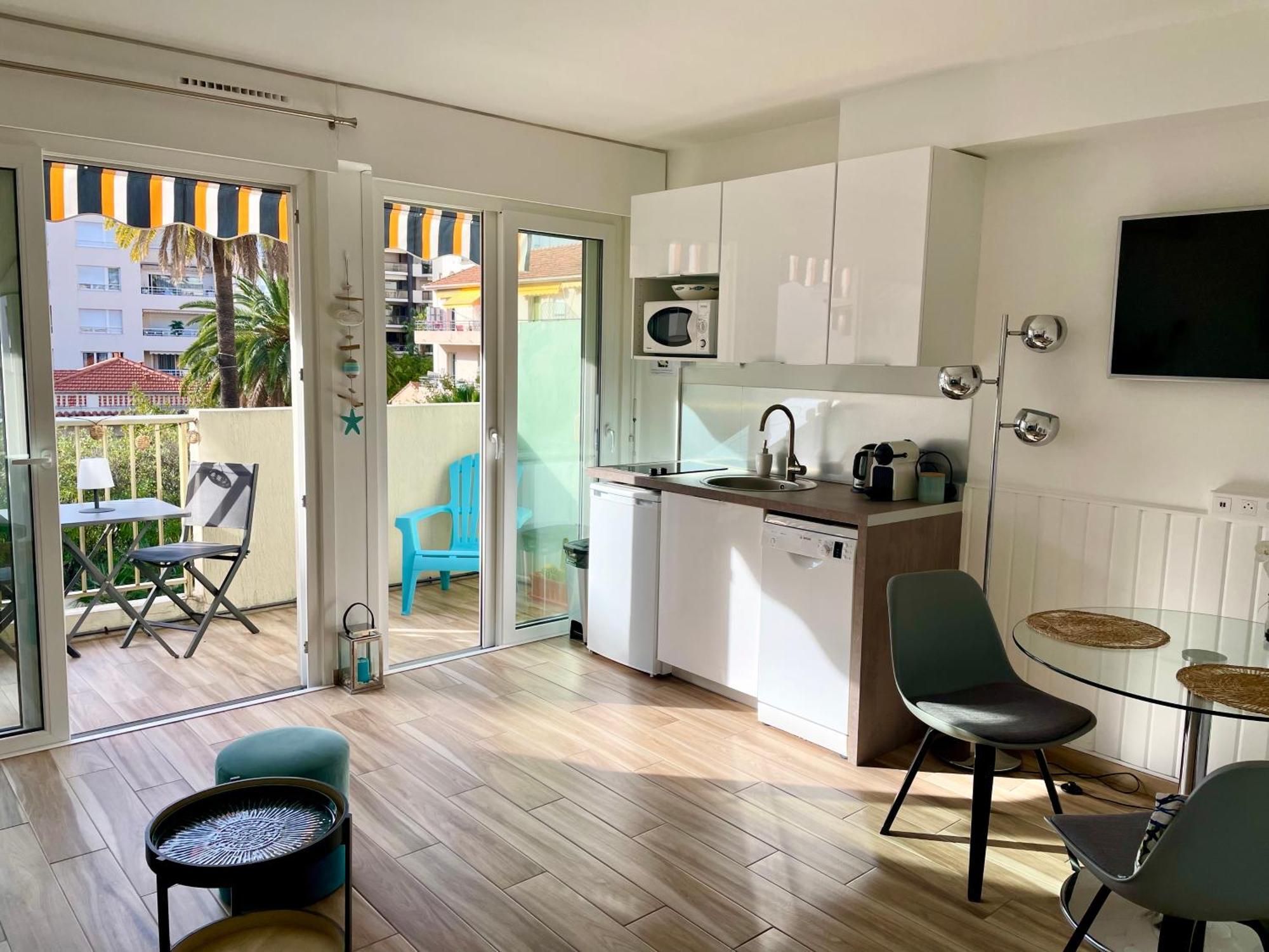 Croisette Martinez, Terrasse Apartment Cannes Bagian luar foto